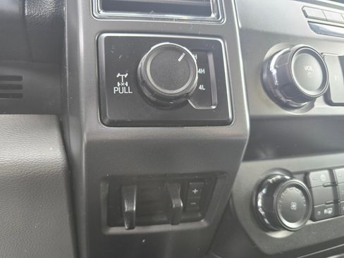 Used 2019 Ford F250 XLT w/ XLT Value Package image 20