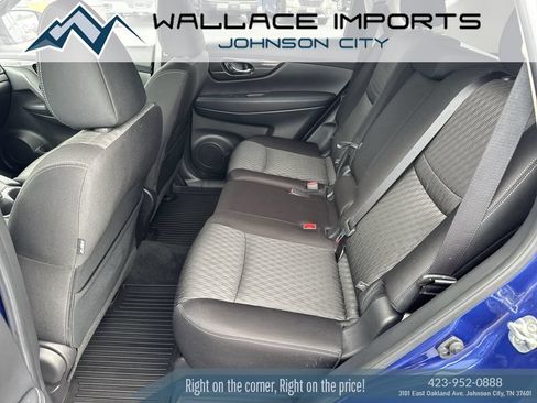 Used 2020 Nissan Rogue S w/ Special Edition Package FWD image 32