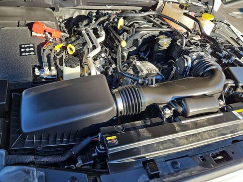 Used 2023 Jeep Gladiator Mojave image 14