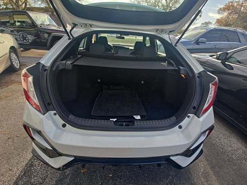 Used 2020 Honda Civic Sport image 5