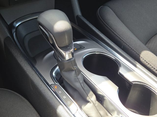 Used 2025 Chevrolet Malibu LT FWD image 26