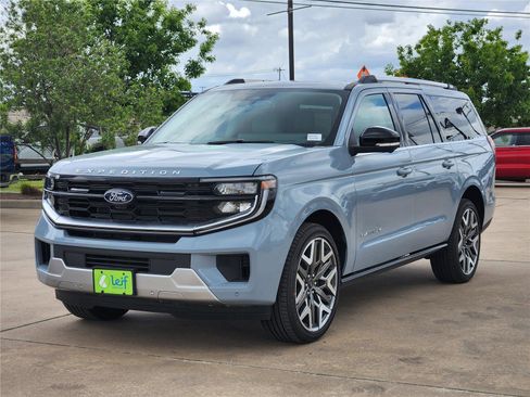 New 2025 Ford Expedition Max Platinum w/ Platinum Ultimate Package AWD/4WD image 2
