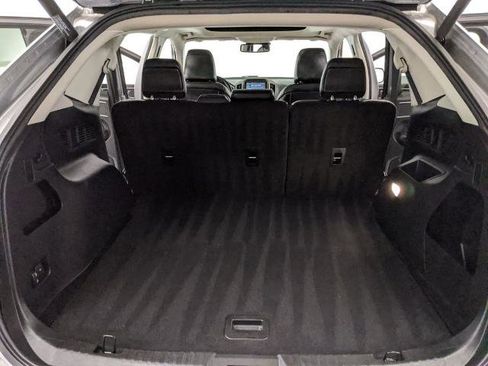 Certified 2022 Ford Edge SEL w/ Convenience Package image 18