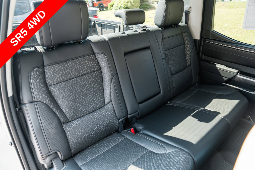 Used 2024 Toyota Tundra SR5 w/ SR5 Premium Package AWD/4WD image 28