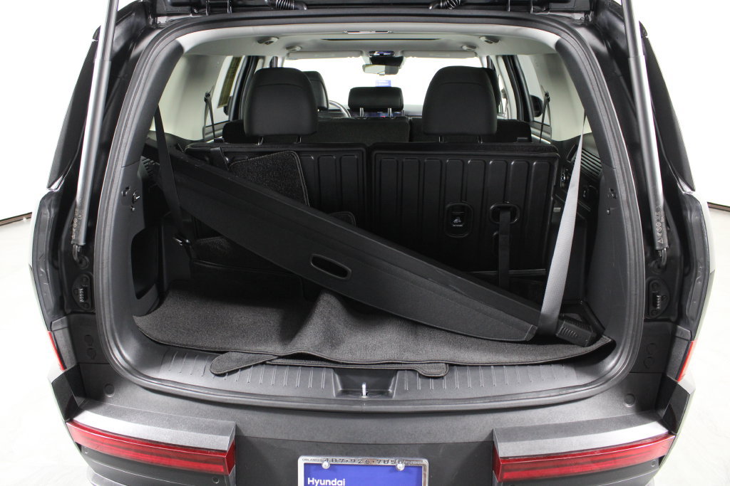 Certified 2025 Hyundai Santa Fe XRT AWD/4WD image 18
