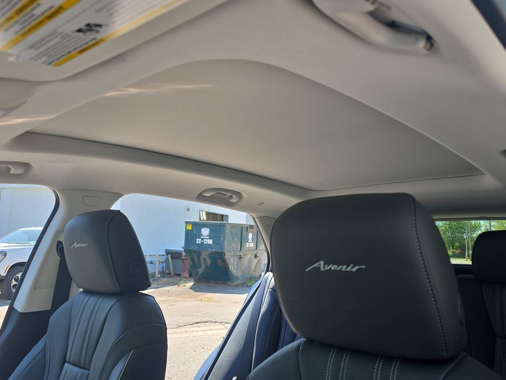 New 2026 Buick Envision Avenir AWD/4WD image 32