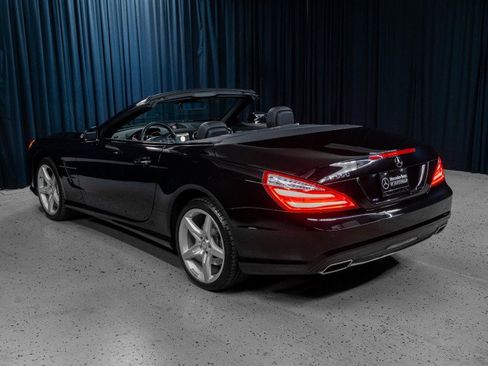 Used 2016 Mercedes-Benz SL 550 image 14