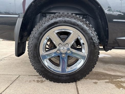 Used 2017 RAM 1500 Express image 29