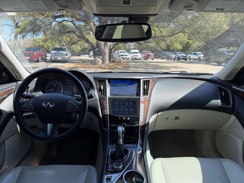 Used 2015 INFINITI Q50 Premium w/ Deluxe Touring Package image 15