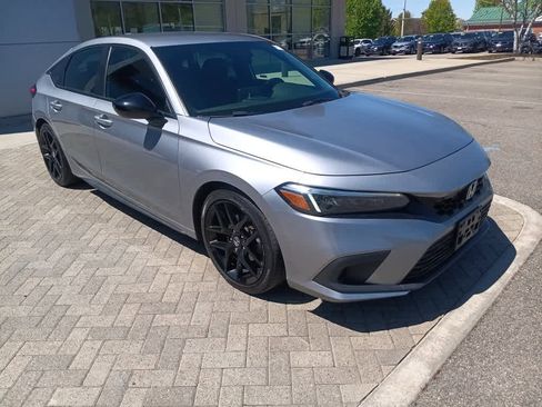 Used 2023 Honda Civic Sport image 7
