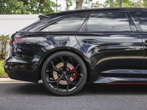 Used 2024 Audi RS 6 performance AWD/4WD image 2