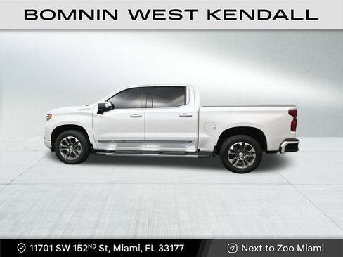 Used 2023 Chevrolet Silverado 1500 High Country w/ Technology Package image 2