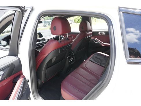 Used 2021 BMW X6 xDrive40i w/ M Sport Package AWD/4WD image 33