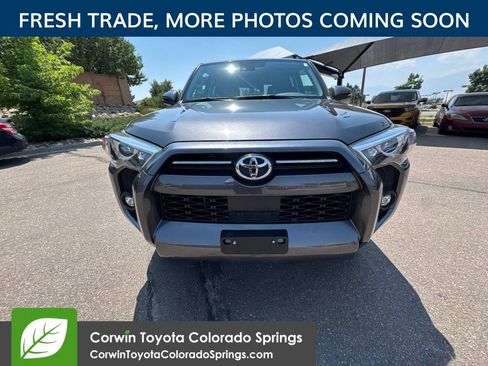 Used 2021 Toyota 4Runner SR5 Premium w/ Moonroof Package AWD/4WD image 2