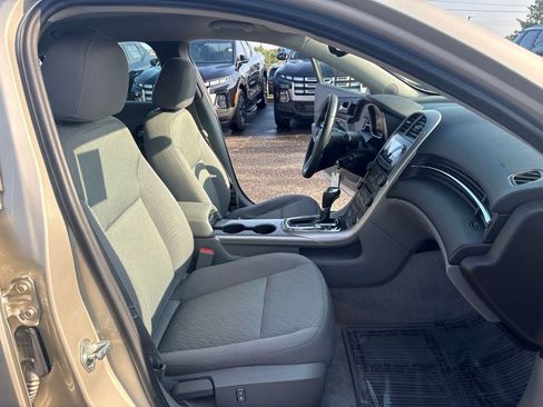 Used 2013 Chevrolet Malibu LS FWD image 30