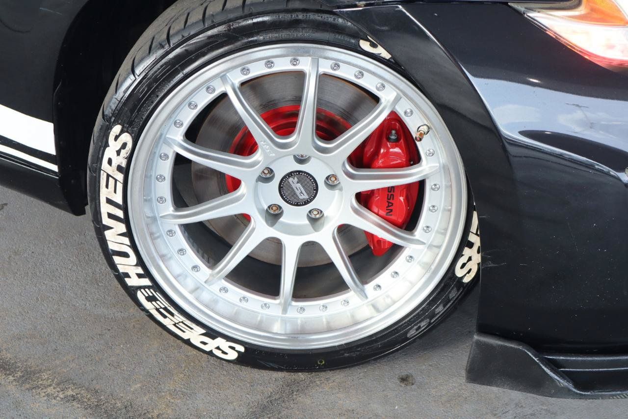 Used 2015 Nissan 370Z Coupe RWD image 5