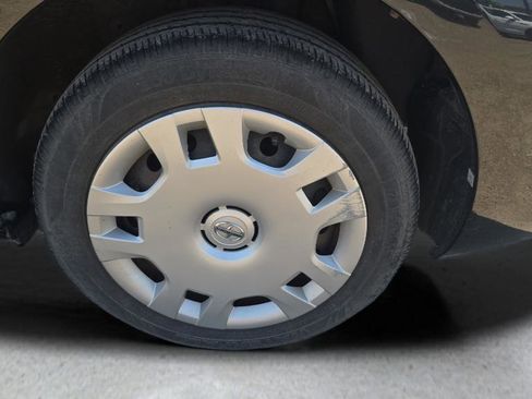 Used 2015 Scion xB FWD image 29