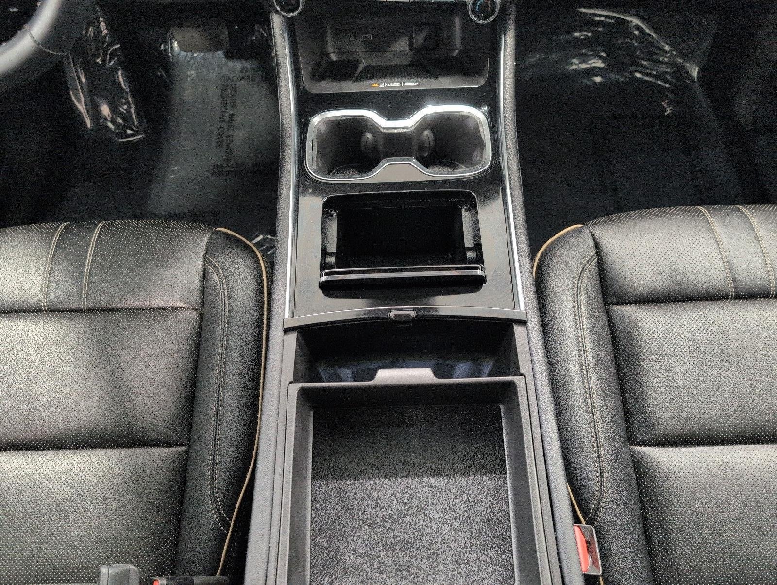 Used 2026 Chevrolet Traverse High Country w/ LPO, Floor Liner Package AWD/4WD image 15