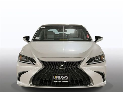 New 2025 Lexus ES 350 350 Luxury image 7