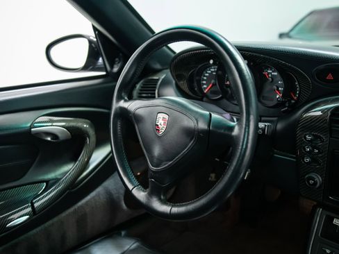 Used 2002 Porsche 911 Turbo AWD/4WD image 33