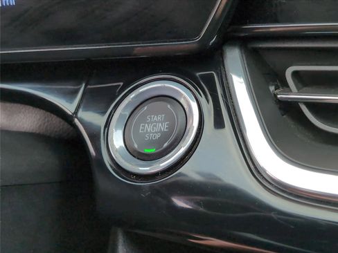 Used 2024 Chevrolet Trax RS w/ Sunroof Package image 27