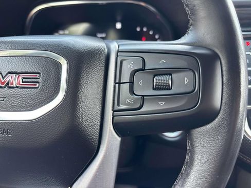 Used 2022 GMC Yukon SLT AWD/4WD image 30