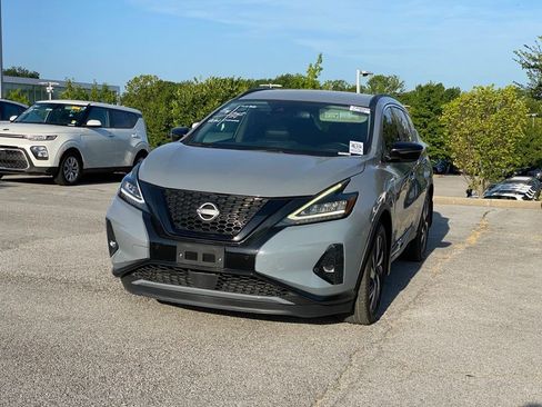 Used 2024 Nissan Murano SV w/ SV Midnight Edition Package FWD image 3