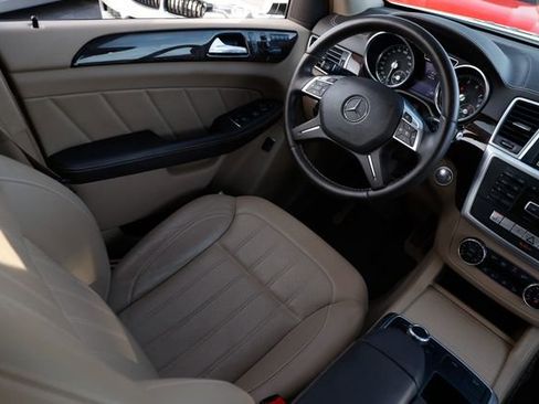 Used 2016 Mercedes-Benz GL 450 4MATIC image 21