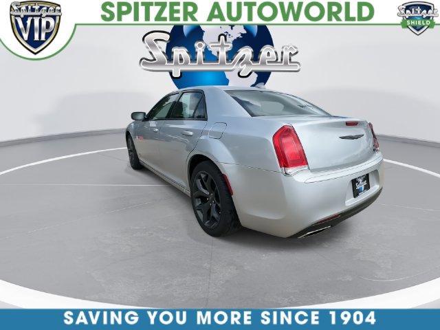 Used 2023 Chrysler 300 Touring w/ Sport Appearance Package RWD image 8