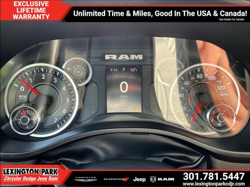 Used 2023 RAM 1500 Big Horn AWD/4WD image 14
