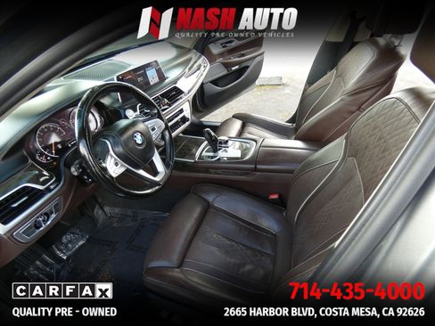 Used 2018 BMW 740i RWD image 53