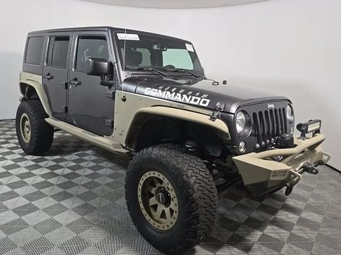 Used 2016 Jeep Wrangler Unlimited Rubicon w/ Connectivity Group AWD/4WD image 1