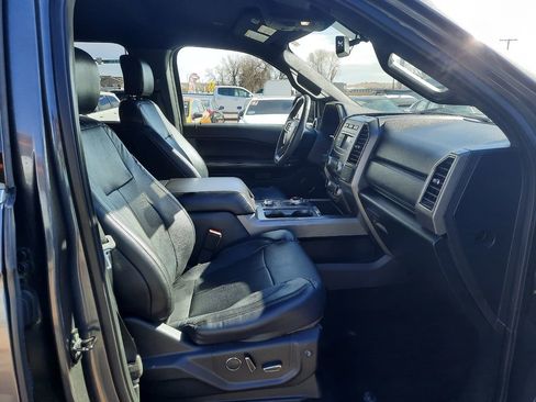 Used 2018 Ford Expedition XLT AWD/4WD image 8