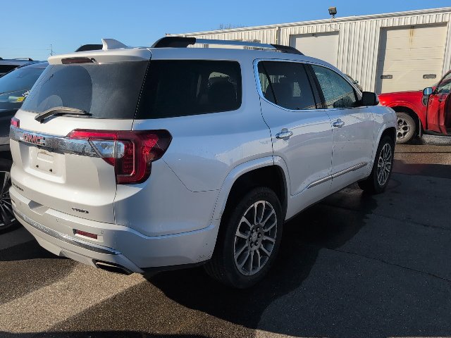 Used 2023 GMC Acadia Denali AWD/4WD image 2