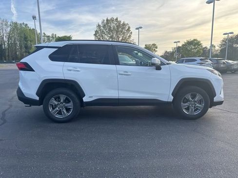 Used 2024 Toyota RAV4 XLE image 2