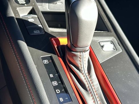 New 2026 Nissan Kicks SR FWD image 32