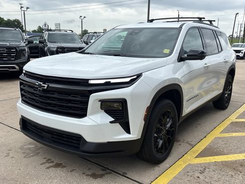 New 2026 Chevrolet Traverse LT w/ Midnight/Sport Edition AWD/4WD image 10
