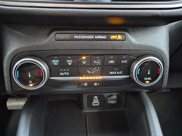Used 2025 Ford Escape Active AWD/4WD image 17