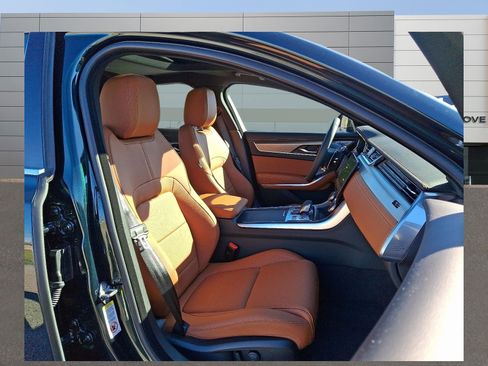 New 2024 Jaguar XF R-Dynamic SE AWD/4WD image 7