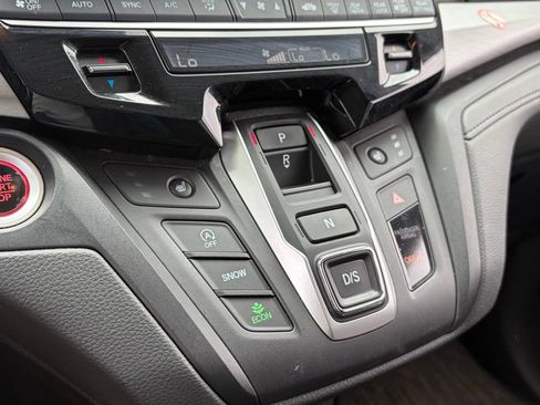 Used 2025 Honda Odyssey EX-L image 9