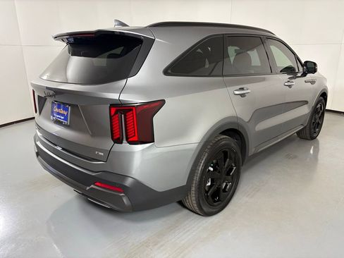New 2026 Kia Sorento SX Prestige image 8