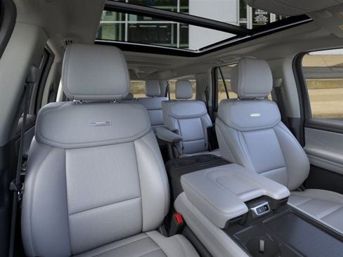 New 2026 Ford Expedition Max Platinum image 33