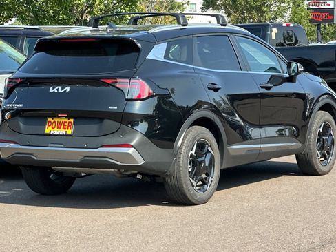 Certified 2026 Kia Sportage EX AWD/4WD image 4