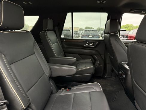 Used 2024 Chevrolet Tahoe Premier RWD image 24