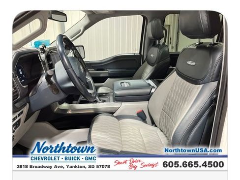 Used 2022 Ford F150 Limited image 10
