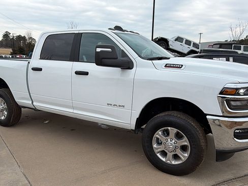 Used 2025 RAM 2500 Big Horn image 5