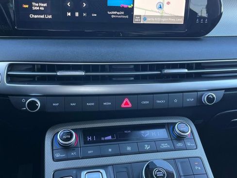 Used 2024 Hyundai Palisade SEL image 35