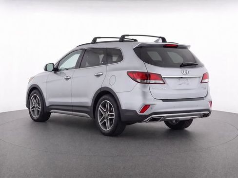Used 2018 Hyundai Santa Fe Limited FWD image 7