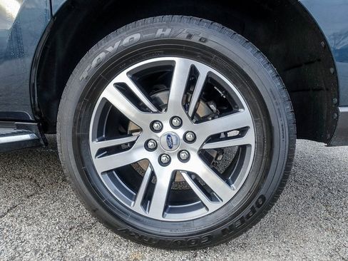 Used 2022 Ford Expedition Max XLT image 21