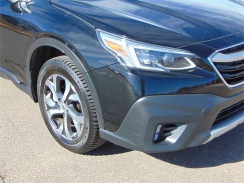 Used 2022 Subaru Outback Touring image 2